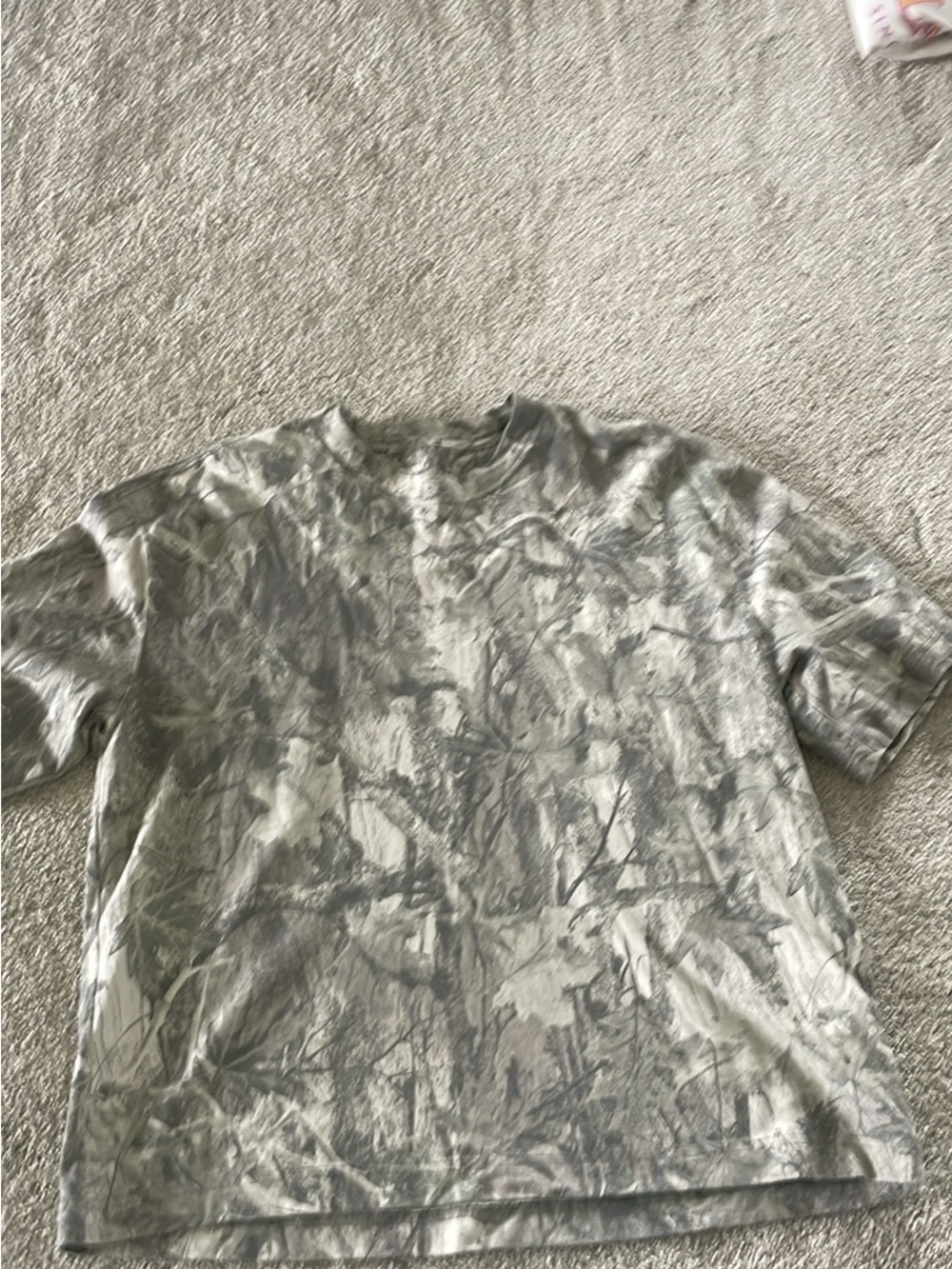 Hollister Gray Camouflage Short Sleeve Tee